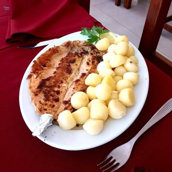 Newen Casa de Comidas - Foto 8
